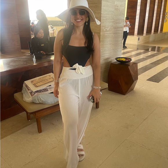 REVOLVE CAMILA COELHO- BESO ONE PIECE SWIMSUIT - Picture 5 of 5